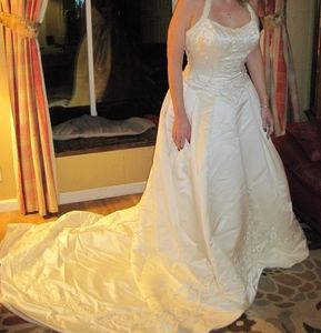 Wedding gown